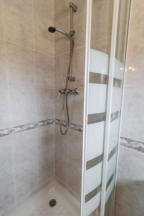 Villalonquéjar Hostal - Restaurante La Buena Villa By Vivere Stays מראה חיצוני תמונה