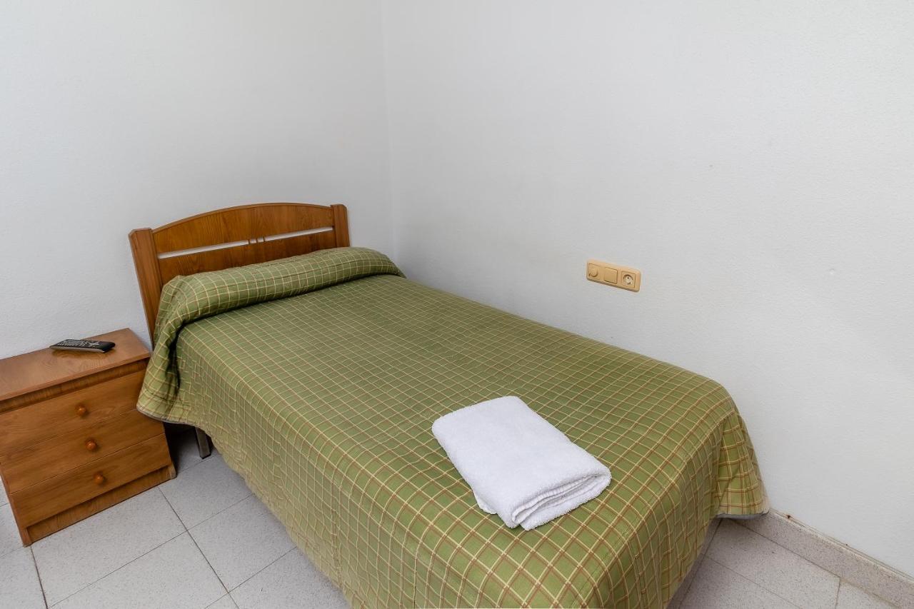 Villalonquéjar Hostal - Restaurante La Buena Villa By Vivere Stays מראה חיצוני תמונה