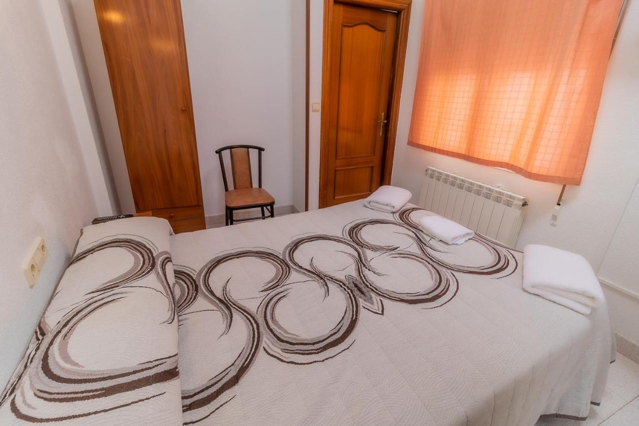 Villalonquéjar Hostal - Restaurante La Buena Villa By Vivere Stays מראה חיצוני תמונה