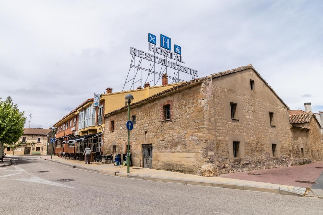 Villalonquéjar Hostal - Restaurante La Buena Villa By Vivere Stays מראה חיצוני תמונה